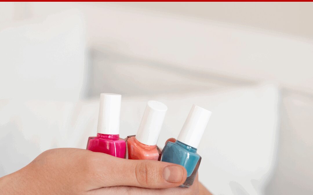 How to Paint Nails – Learn from Expert Blogger’s Videos